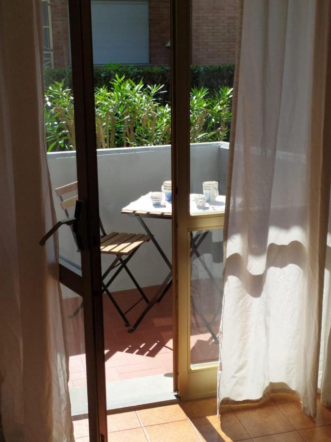 Beach House, 300 M Dal Mare, マリーナ・ディ・マッサ エクステリア 写真